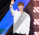 [BZ포토] 워너원 황민현, 눈 호강하는 비주얼