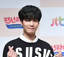 [BZ포토] 뉴이스트W JR, 종현이는 하트 요정