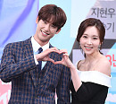 [BZ포토] 김진엽-윤주희, '드라마 시작 전부터 이미 달달'