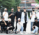 [BZ포토] 세븐틴, '뮤직뱅크 출근 완료'