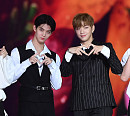 [BZ포토] 워너원 배진영-강다니엘, '시크하거나 귀엽거나'