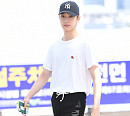 [BZ포토] 워너원 라이관린, '흰 티셔츠만 입어도 빛이나'