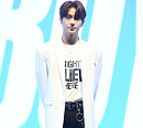 [BZ포토] 더보이즈 현재, '포즈는 얼음'