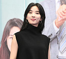 [BZ포토] '단짠오피스' 이청아, 먹방 여신 예약