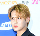 [BZ포토] 세븐틴 민규, '비주얼에 후광이 번쩍~'
