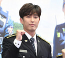 [BZ포토] '시골경찰4' 강경준, 병아리 순경 '잘 해볼게요!'