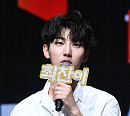 [BZ포토] 더맨블랙 최찬이, '소년24' 출신입니다