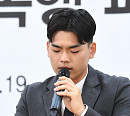[BZ포토] 더 이스트라이트 이석철, 폭행 피해 '동생 이승현 트라우마로 정신과 치료중'