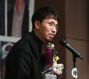 [BZ포토] '공작' 윤종빈 감독, 제38회 영평상 '감독상' 수상