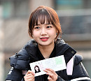 [BZ포토] 위키미키 최유정, '2019 수능 시험 치러요~'