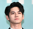 [BZ포토] 워너원 옹성우, 각도 무시하는 잘생김