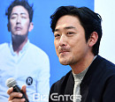 [BZ포토] 하정우, '질문을 기다려요'