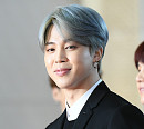 [BZ포토] 방탄소년단 지민, '살짝 웃으면 심쿵해'