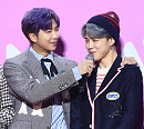 [BZ포토] 방탄소년단 RM-지민, 둘만의 케미