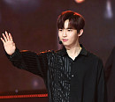 [BZ포토] 워너원 김재환, 워너블 안녕