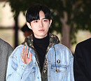 [BZ포토] 워너원 김재환, 청초해지는 비주얼