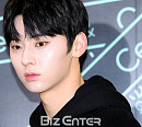 [BZ포토] 워너원 황민현, 빠져든다 빠져들어