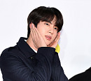 [BZ포토] 방탄소년단 진, 2019년에도 열일할 미모