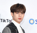 [BZ포토] 세븐틴 민규, '잘생김 엄지척'