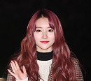 [BZ포토] 드림캐쳐 수아, 손 흔들며 아침 인사