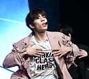 [BZ포토] 장동우, 솔로로 꽉 채우는 무대