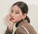 오연서, 청순+고혹미 화보 비하인드 컷 공개