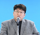방시혁 빅히트엔터테인먼트 대표, 상장 첫날 주식 부자 8위 올랐다…주식 가치 3조 1,934억