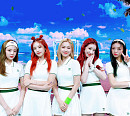 ITZY(있지), 'GUESS WHO' 판매량 33만 장 돌파