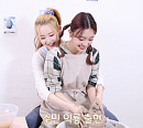 스테이씨 수민X시은, ‘01즈’ 미술 시간→도자기 빚기까지 ‘찐친 케미♥’