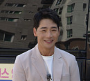 박군(박준우), '연중 라이브' 게릴라 데이트 출연…데뷔 후 첫 팬미팅