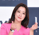 넷플릭스 제작 '블랙의 신부' 김희선ㆍ이현욱ㆍ정유진ㆍ박훈 등 캐스팅 확정