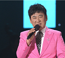 현철, 나이 여든 트로트계 올타임 레전드…'연중라이브' 근황 공개