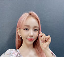 ‘데뷔 9주년’ 백아연, 즐거운 게임→친근한 소통까지…백설기들과 보낸 특별한 시간