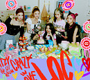 ITZY(있지), 첫 정규 앨범 포토북 이미지 공개 '5人 5色 매력 발산'