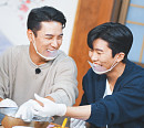 임영웅ㆍ영탁ㆍ이찬원ㆍ정동원ㆍ장민호ㆍ김희재, 나이는 달라도 '뽕생연분'…'뽕숭아학당' 미래일기 최종 우승자 공개