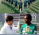‘뭉쳐야 찬다 시즌2’ 여자 축구팀과 특별한 만남…안정환의 열성 팬은 누구?