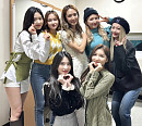 블링블링, '엄마는 아이돌' 리액션 요정 활약 "선배님들 파이팅"