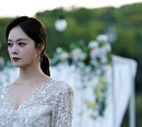 '쇼윈도:여왕의 집' 전소민, 송윤아 리마인드 웨딩 등장…순백의 드레스 입은 속내는?