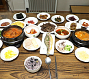 공주 산성시장 인절미 떡집ㆍ이북식 만두전골ㆍ너비아니 한정식ㆍ계룡산 얼레빗 장인(김영철의 동네 한 바퀴)