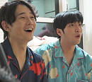 온주완ㆍ이상엽, 나이 동갑 절친…집에서 라이스페이퍼 떡국 레시피→축구 게임 '위닝' 맞대결