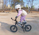 BMX 묘기용 자전거 타는 35개월 아기, '순간포착 세상에 이런 일이'
