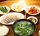 밀양 돼지국밥ㆍ얼음골 사과빵ㆍ밀양 아리랑시장 밀양부편 청년떡집ㆍ해천 항일운동 테마거리ㆍ영남루(김영철의 동네 한 바퀴)