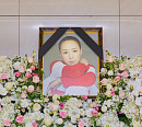 [종합] 봉준호·연상호·김혜수·문소리 등 연예계, 故 강수연 추모 "별이 되어 빛나길"