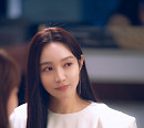 '마녀는 살아있다' 이민영, 달콤살벌 미소 담긴 첫 스틸 공개