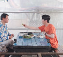 영탁, 김응수와 낚시터에 방문…놀라운 요리 솜씨로 저녁 상 준비