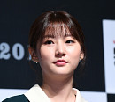 김새론, 2년 만에 연기 복귀…오는 5월 연극 '동치미' 출연