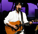 이문세, 10월 콘서트 개최…발라드 명곡→스페셜 무대까지 야외서 만난다