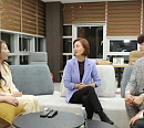 장윤정, 후배 가수 곽지은ㆍ해수와 병원 미니 콘서트(사장님 귀는 당나귀 귀)