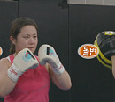 '나혼산' 박나래, 볼카노프스키와 붙은 정찬성 체육관서 박문호와 대결…UFC 순위 7위 로우킥 영접