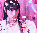 최예나, 게임 히어로 변신 '힙한 무드'